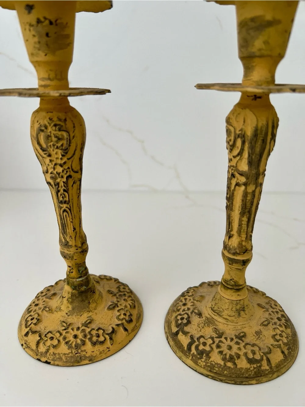 NWOT Yellow Shabby Chic Floral Metal Candle Holders - Set of 2